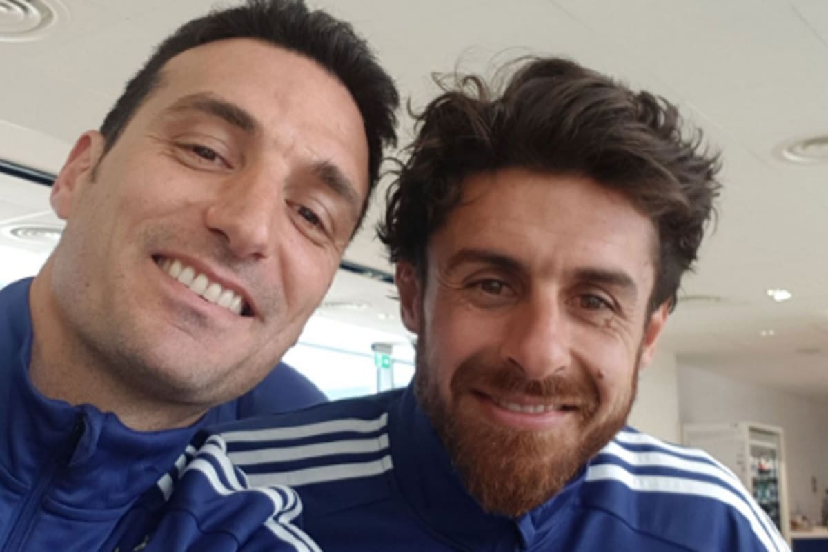 Scaloni y Pablo Aimar: el actual DT interino de la selección y su ayudante de campo
