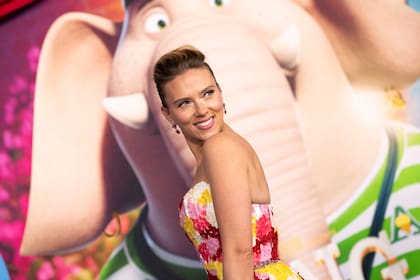 Scarlett Johansson aseguró que la gran mayoría de las actrices atravesaron por situaciones similares