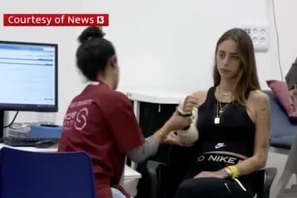 Schem durante la evaluación y psicológica dispuestos por el Ministerio de Salud de Israel, luego de su liberación el 30 de noviembre