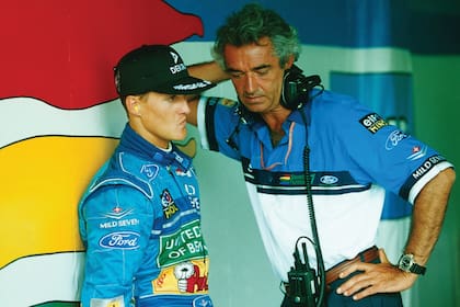 Schumacher y Flavio Briatore, en los tiempos del equipo Benetton, en 1994