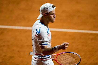 Schwartzman se impuso en tres parciales
