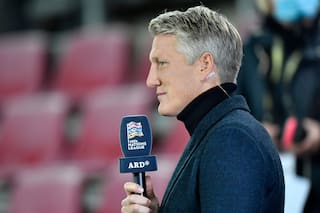 Schweinsteiger se defiende tras críticas por comentarios sobre el estilo de Costa de Marfil