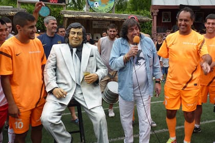 Scioli en Villa La Ñata con Cacho Castaña, ayer