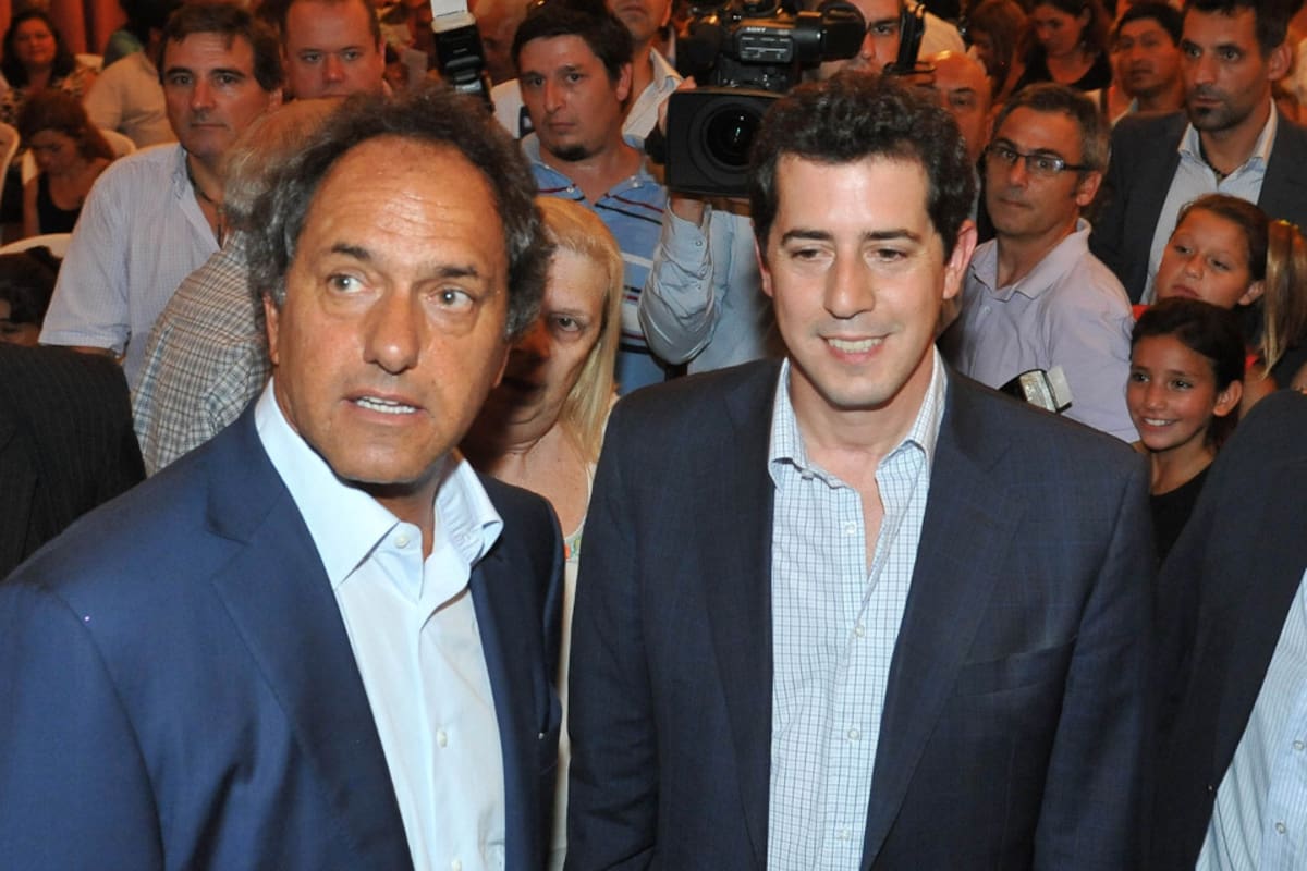 Scioli estuvo ayer en Mercedes con Wado de Pedro