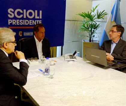 Rivas y González, años atrás, junto a Daniel Scioli