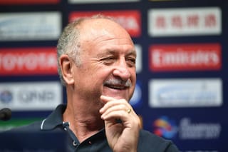 Scolari: "Para Messi todo es simple; Cristiano tiene que trabajar el doble"