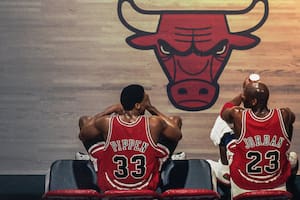 Scottie Pippen y Michael Jordan, dos leyendas, dos puntos de vista de la dinastía Chicago Bulls, tratados por "Unguarded", el libro de que ensaya una contraofensiva a The last dance