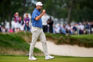 Scheffler y Burns por fin ganan juntos y dan a USA ventaja 3-2 en Presidents Cup