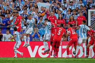 Se acaba la racha goleadora de Messi en el Mundial, pero fue decisivo para Argentina con asistencia