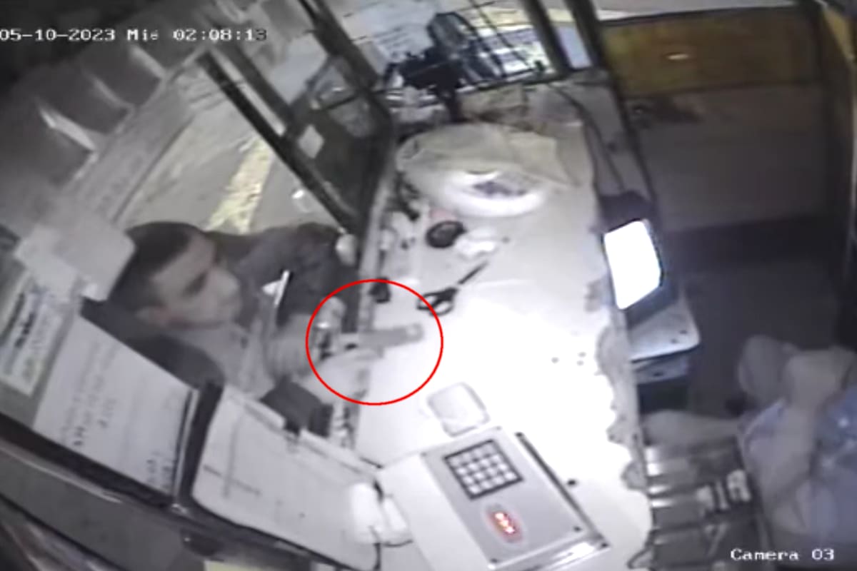 Se acercaron a pedirle agua y lo robaron a punta de pistola