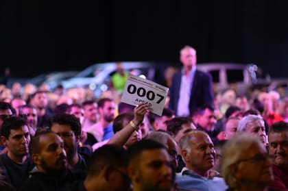 Se anotaron 4500 interesados en participar de la subasta