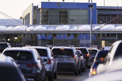 Se anunciaron cambios en el paso fronterizo del Puerto de San Ysidro, con un aumento en la franquicia para cruzar a México desde EE.UU. hasta 500 dólares