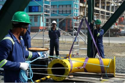 Se calcula que el petróleo hará aumentar el PIB de Guayanas hasta un 300%.