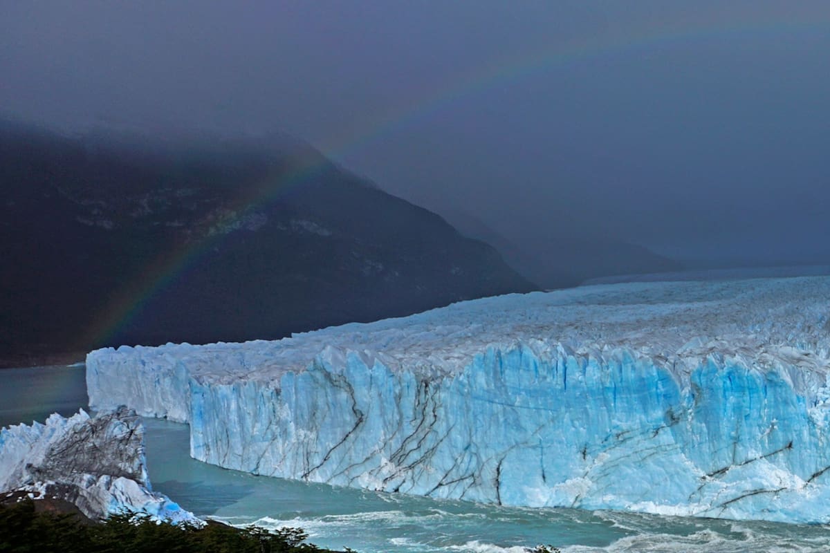 Se cayó el puente de hielo del glaciar Perito Moreno