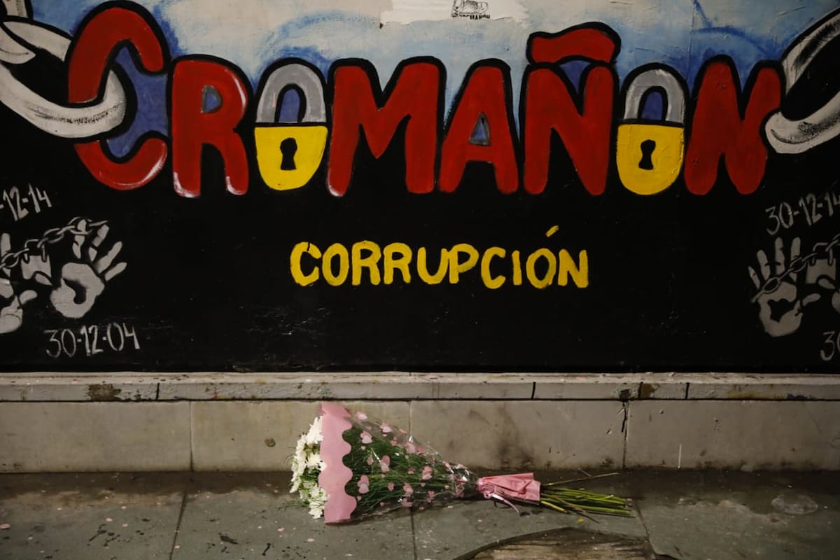 Se celebró una misa por la tragedia, y el arzobispo de San Juan de Cuyo, Jorge Lozano, dijo: "Nos une el dolor por las consecuencias de la corrupción"