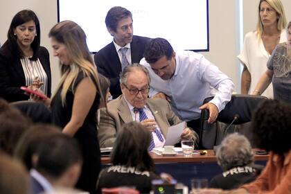 Se comprometió a abordar la situación de las provincias, el principal reclamo