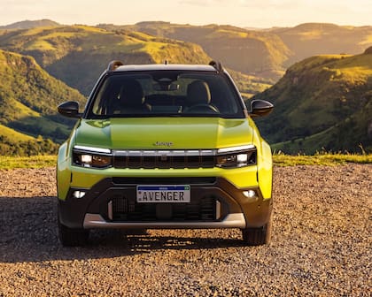 Se confirmó que el modelo equipará un motor turbo T200, asociado con un sistema híbrido ligero y una transmisión automática CVT con siete marchas simuladas
