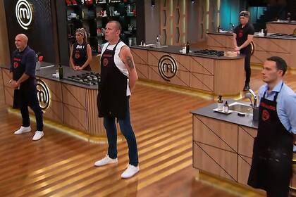 Se conoció el primer eliminado del certamen.