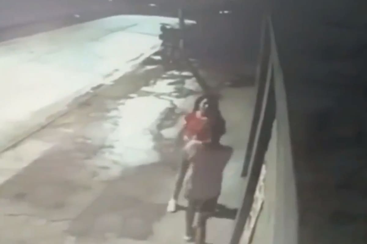 Se conoció el video de la cámara de seguridad, que captó el momento del ataque