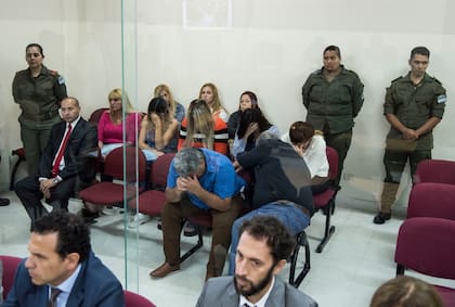Un fallo de la Corte intenta evitar que la banda de Los Monos extienda su poder mediante la presencia en los barrios de las parejas de los jefes de ese clan
