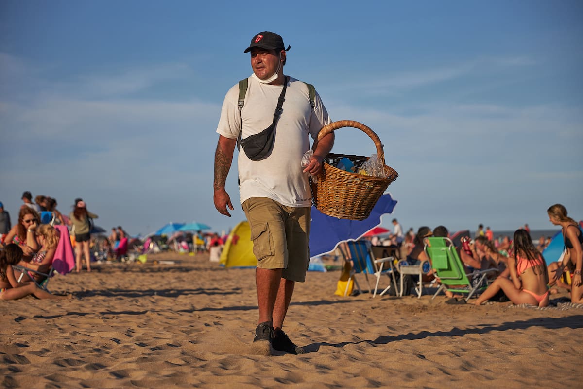 Se consume todo el año, pero es durante las vacaciones de verano en la Costa Atlántica cuando el churro alcanza su máxima expresión