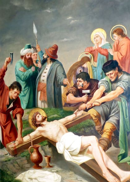 Se cree que Jesús fue crucificado un viernes, lo que le daría origen a las supersticiones que rodean el viernes 13