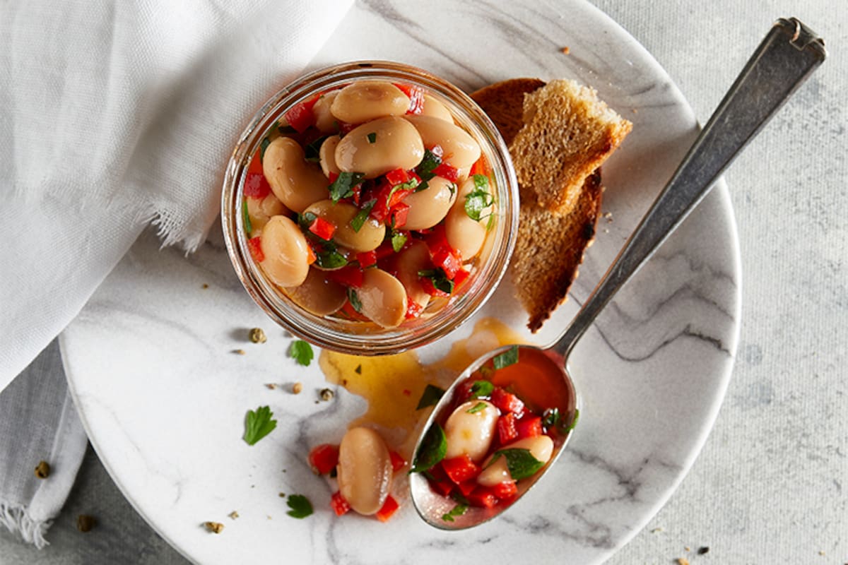 Se cree que la acidez de sus compuestos interactúa con este tipo de granos de manera complementaria, incluso beneficiando a nuestra digestión (Imagen ilustrativa)