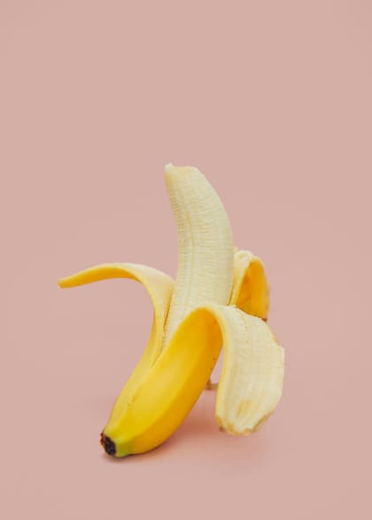 Se creyó de generación en generación de que no es bueno para la salud sacarle el floema a las bananas