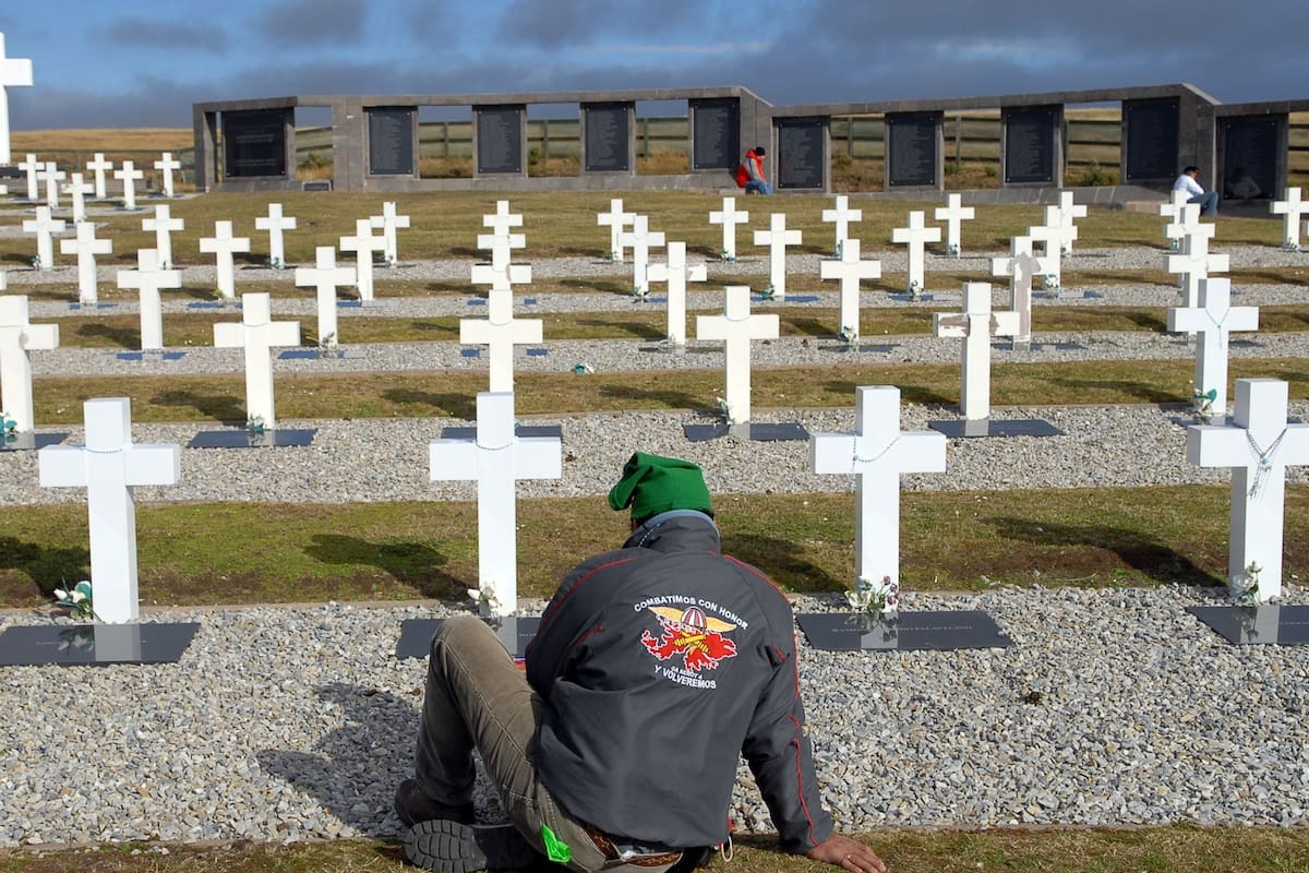 Se cumplen 35 años de la guerra de Malvinas, la guerra que duró 74 días y en donde murieron 649 argentinos