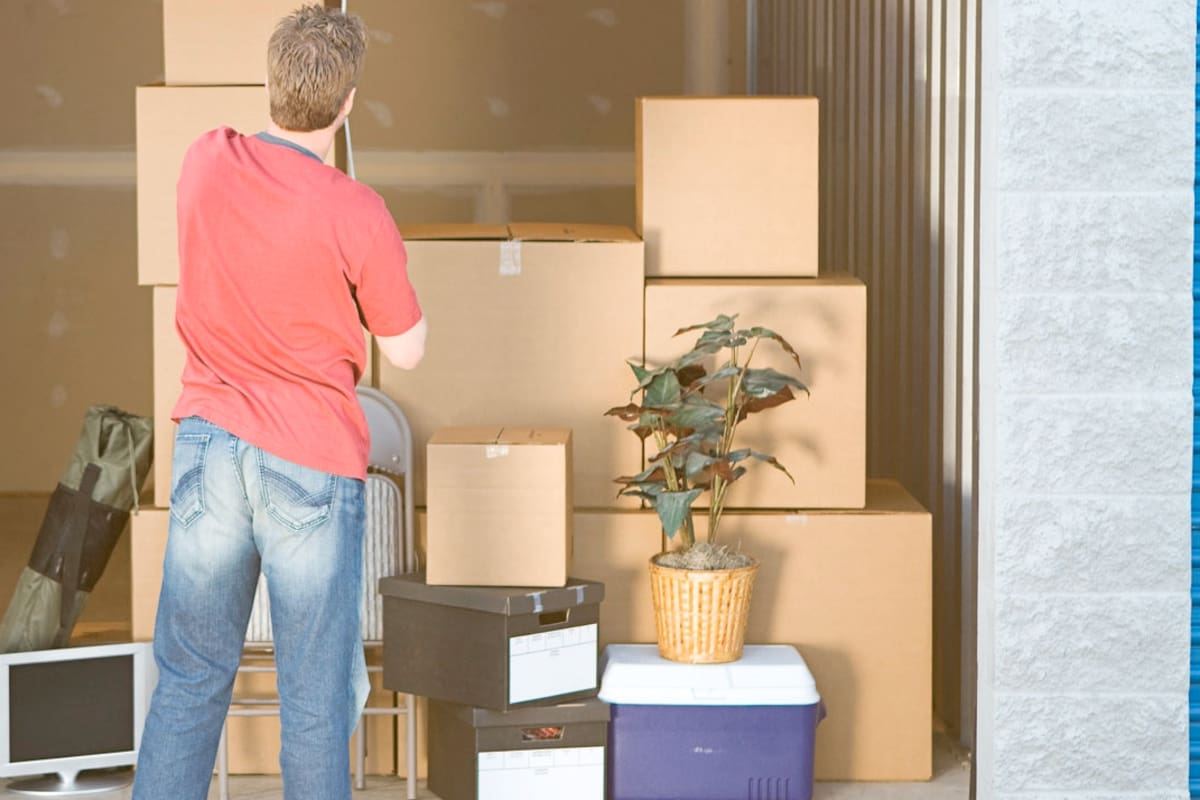 Se debe calcular que las cosas de un 2 ambientes, en promedio, ocupan una baulera de 10 m3 (desde $1863 por mes).