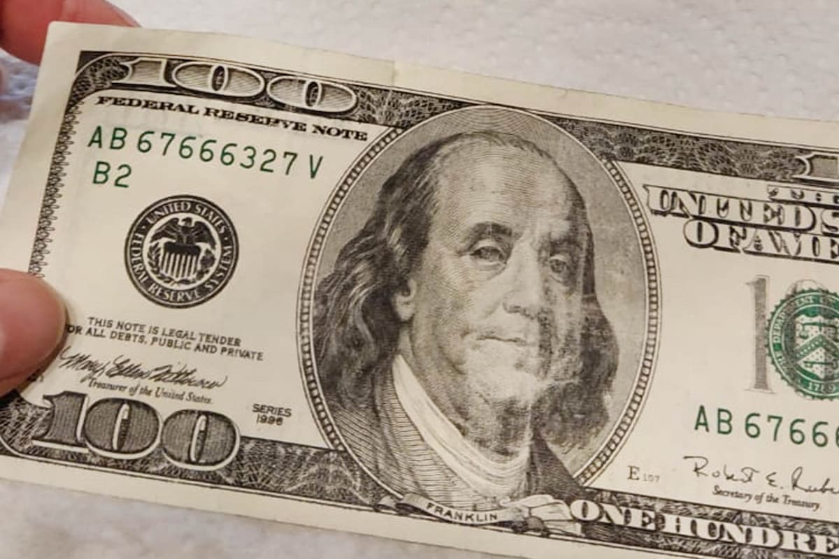 Se debe tener cuidado con los dólares falsos (Foto: Archivo)