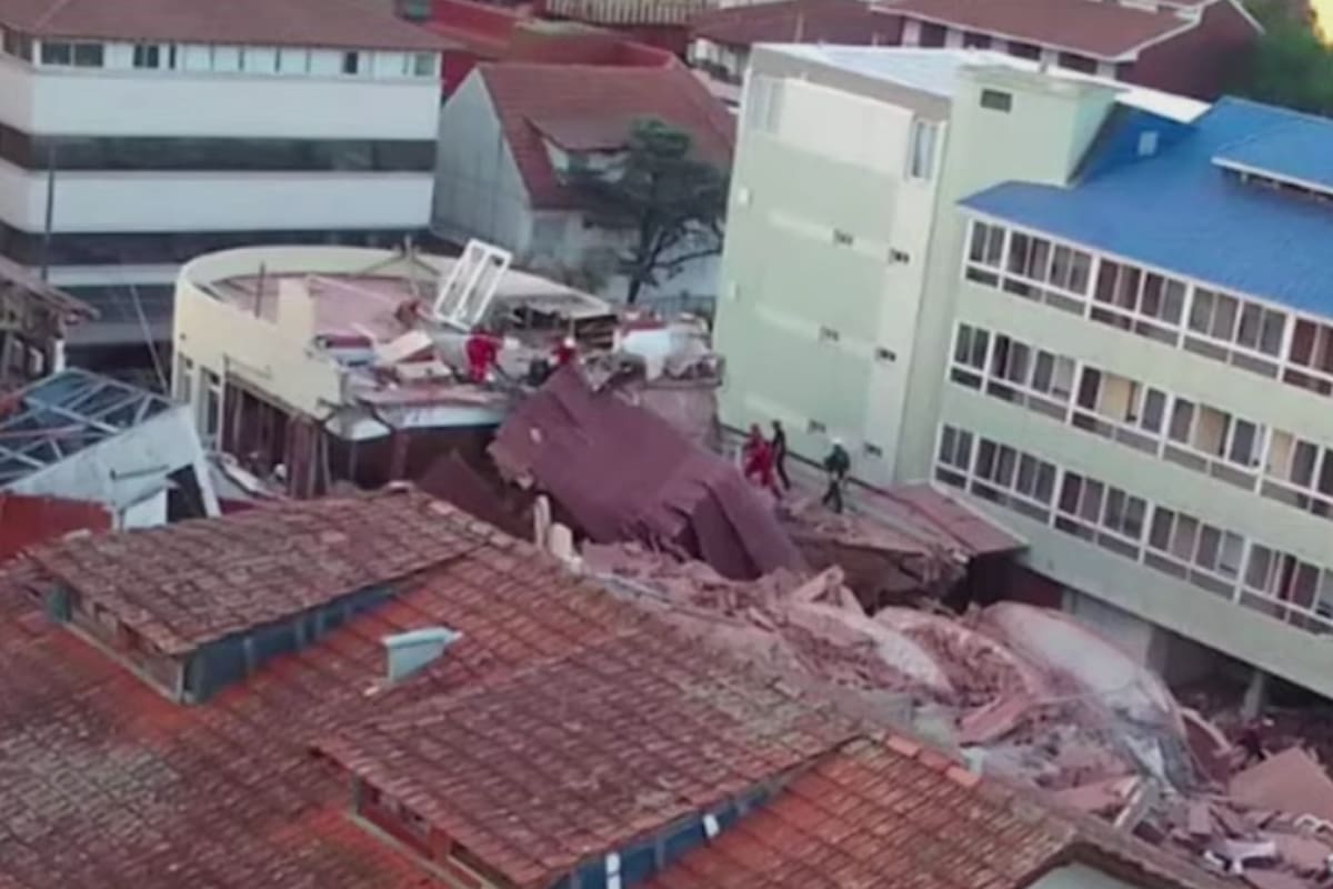 Se derrumbó un edificio de 10 pisos en Villa Gesell y hay al menos un muerto