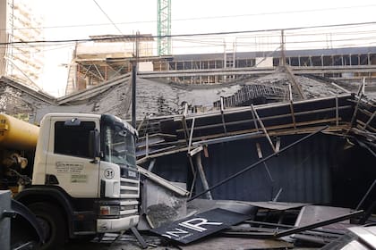 Se derrumbó una obra en construcción en Belgrano y un obrero sufrió traumatismo de cráneo