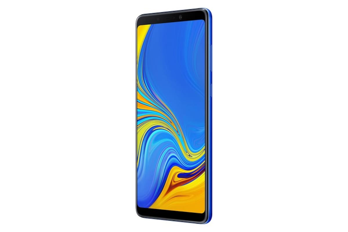 Se destaca, además, por su pantalla de 6,3”, 128 GB de almacenamiento interno y una batería de 3800 mAh