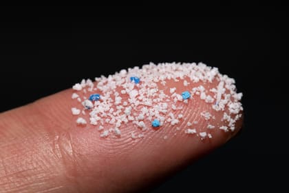 Se detectan microplásticos en la sangre humana