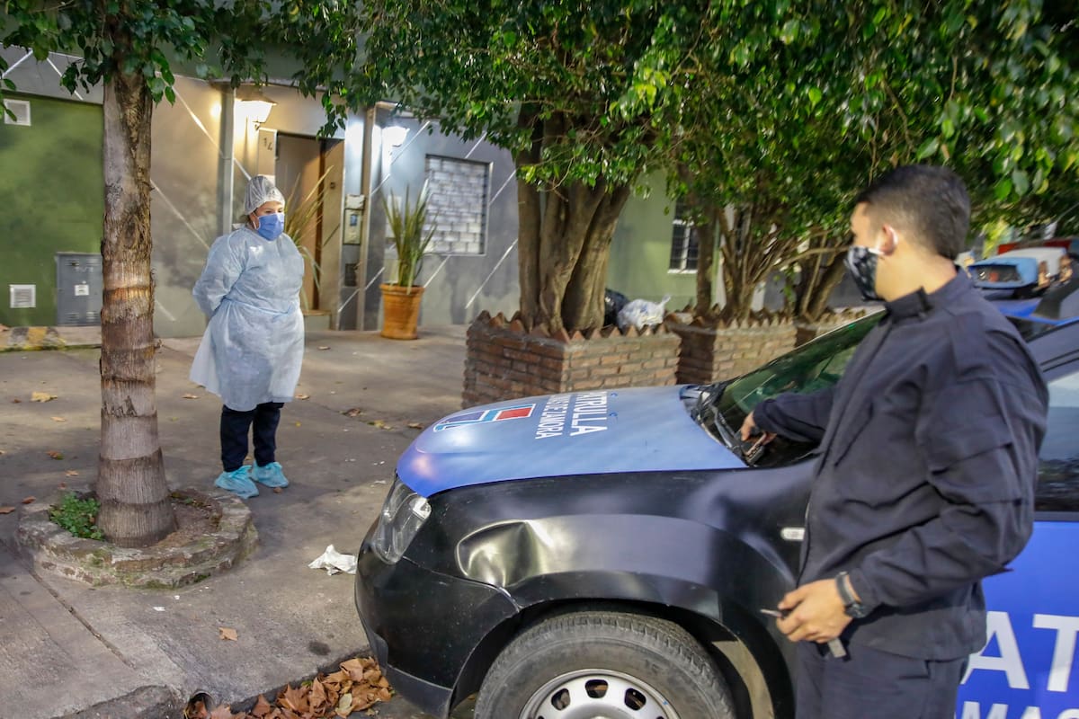 Se detectaron 33 casos en La Cava, en Villa Fiorito; reforzarán los controles casa por casa