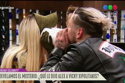 Se develó el misterio: Vicky Xipolitakis reveló lo que le dijo Alexander Caniggia al oído