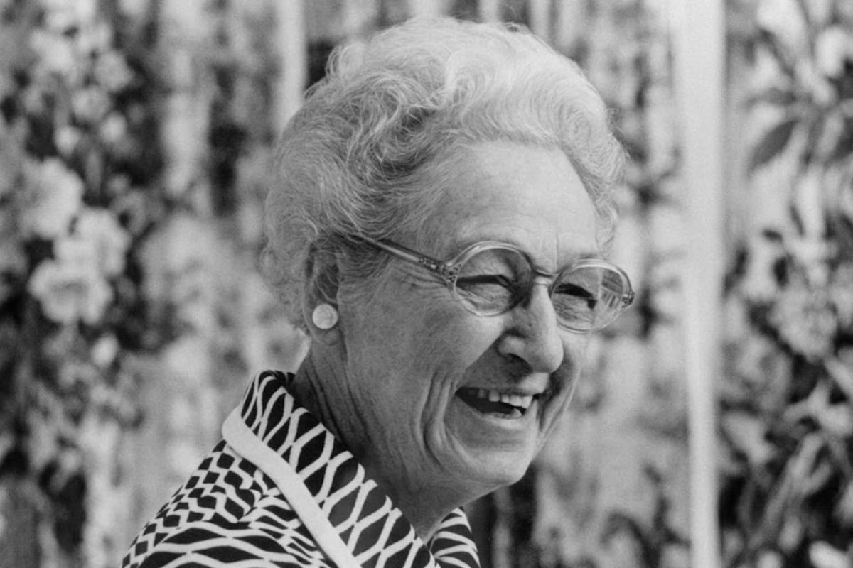 Se dice que todo bebé nacido en un hospital moderno del mundo es examinado por primera vez a través de los ojos de la doctora Virginia Apgar