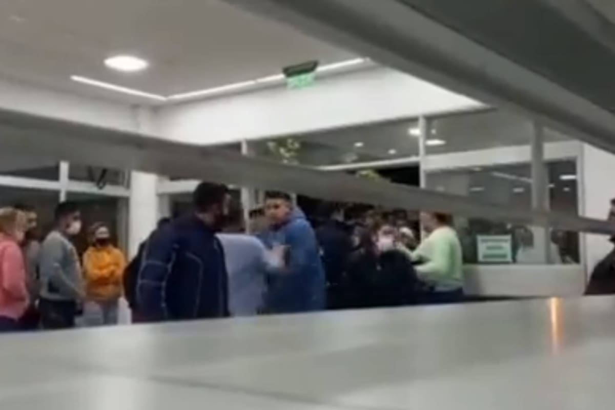 Se dio una fuerte pelea entre familiares de un paciente y el personal médico en un hospital público de Moreno