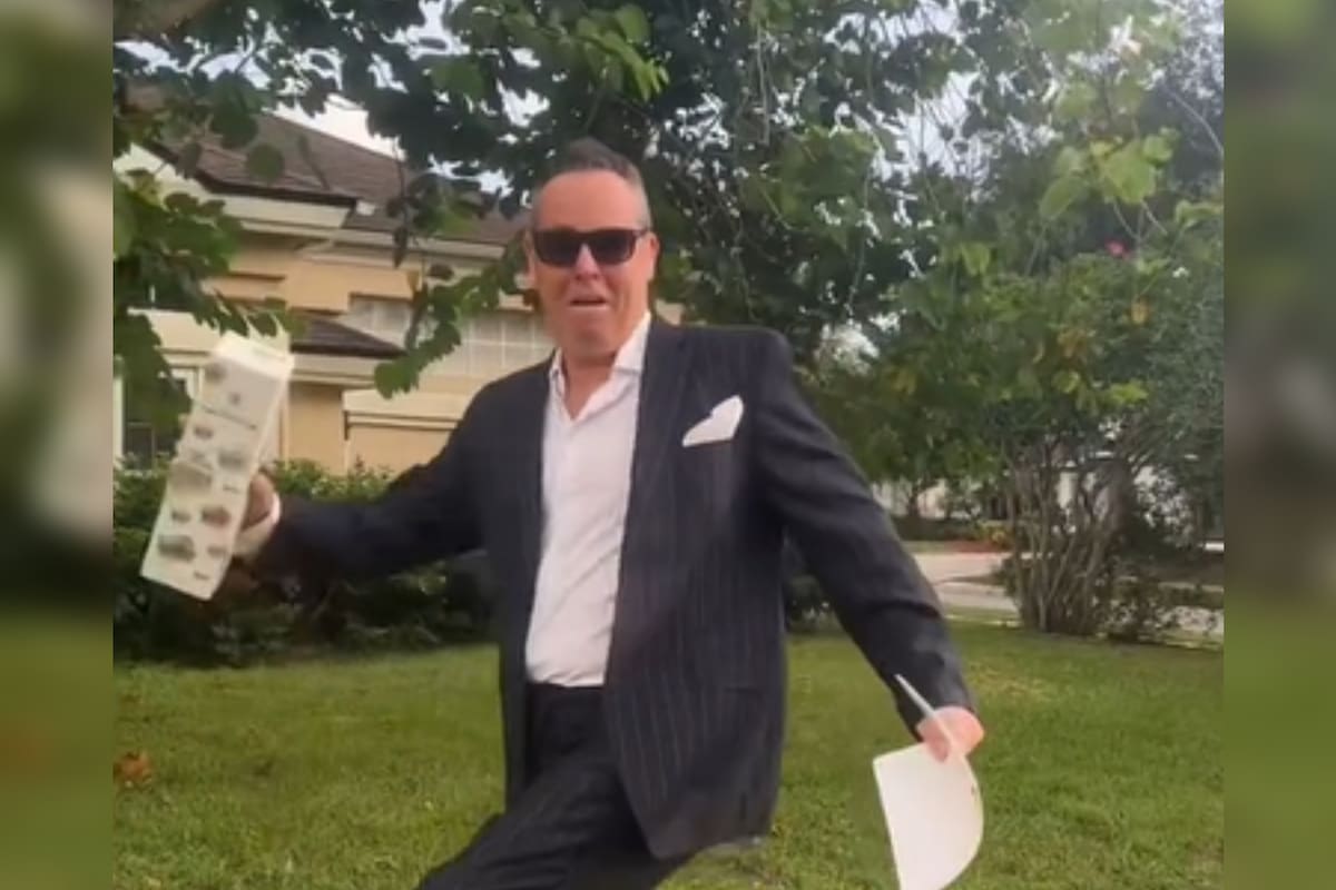 Se divorció y su festejo se viralizó (Captura video)