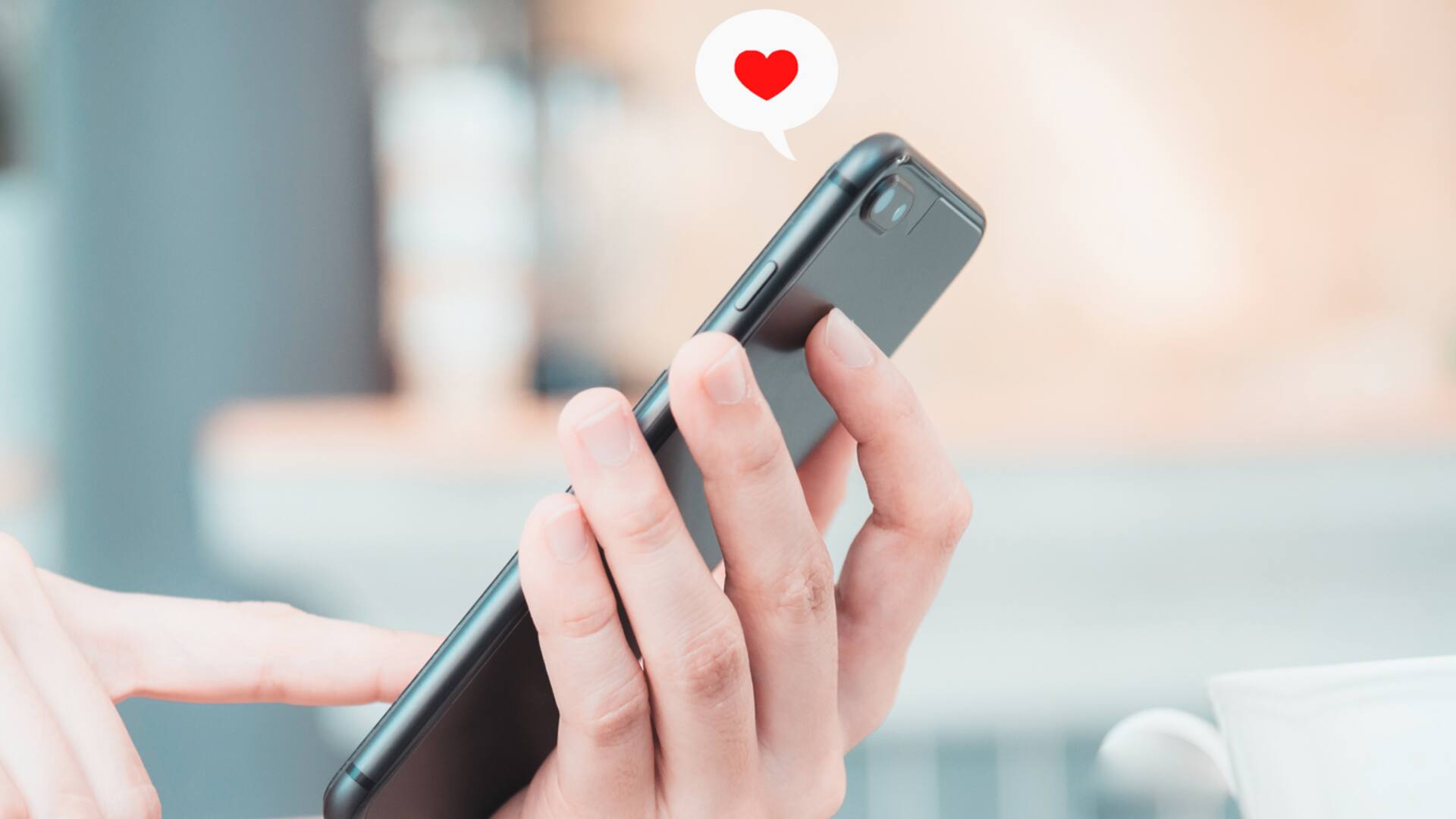 Se enamoraron en cuarentena, por celular