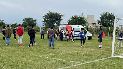 Se escucharon dos disparos en la cancha