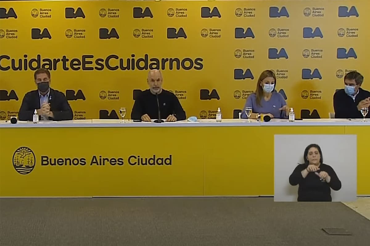 Se espera que Horacio Rodríguez Larreta y su equipo de ministros anuncien las nuevas medidas de restricción por la tarde.
