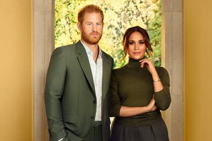 Se espera que los duques de Sussex viajen a Londres en Navidad para que Isabel pueda conocer a Lilibet