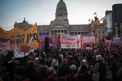 Se espera una marcha masiva hacia el Congreso de la Nación este miércoles.