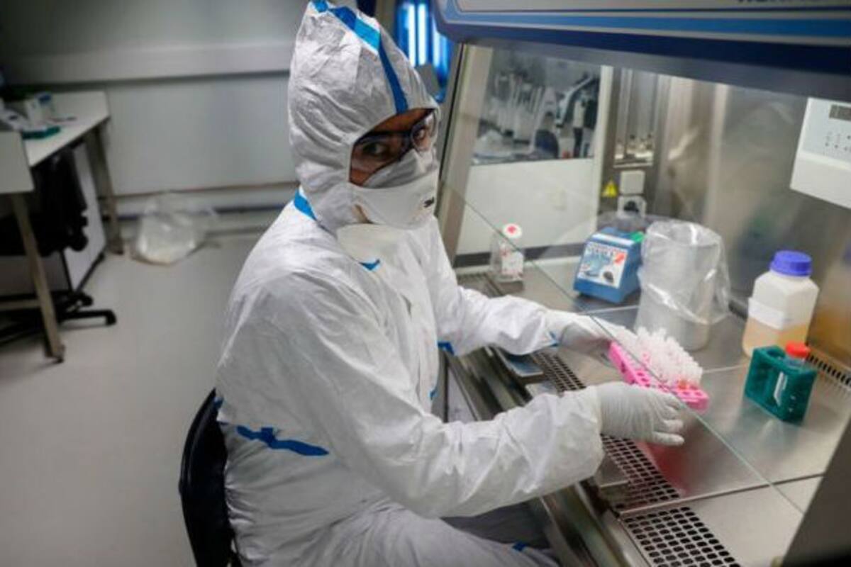 Se están probando varias combinaciones de fármacos para tratar la enfermedad causada por el coronavirus