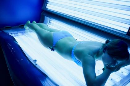 Se estima que en el país el 43% de los melanomas en los jóves puede atribuirse al uso de estas cabinas