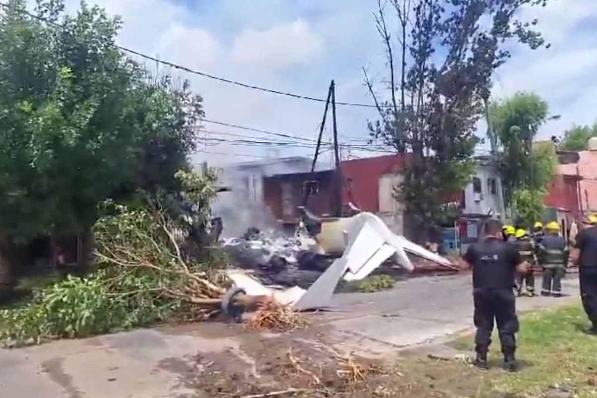 Se estrelló un avión en el aeropuerto de San Fernando