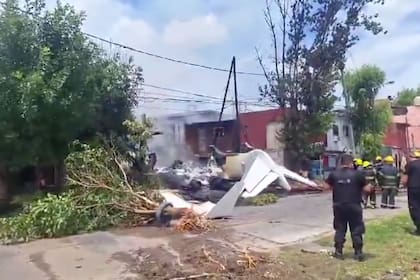 Se estrelló un avión en el aeropuerto de San Fernando