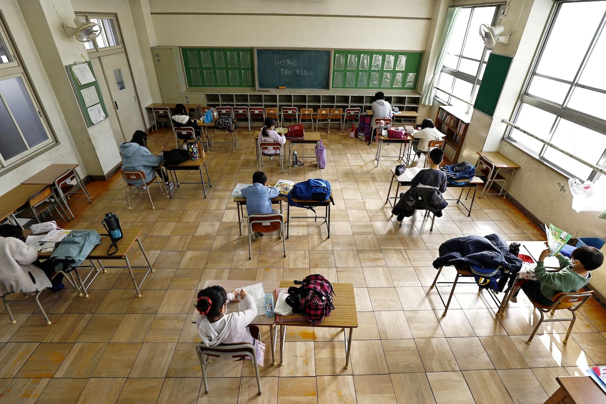 Se extiende el cierre de escuelas en Japón
